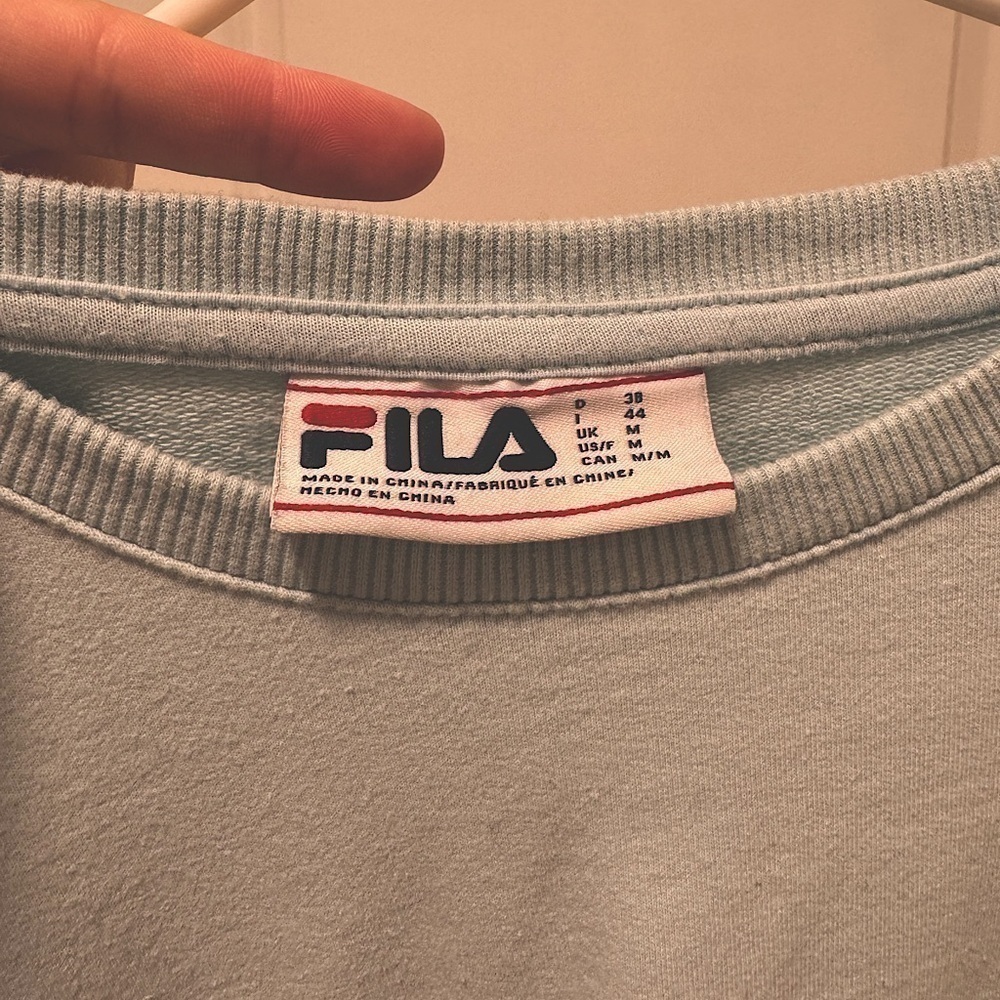 FILA Sweater Women’s Size M Blue Long Sleeve Pockets Crew Neck - Picture 3 of 3